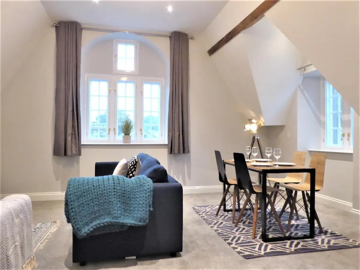 Town Hall Lofts, Settle Apartment
