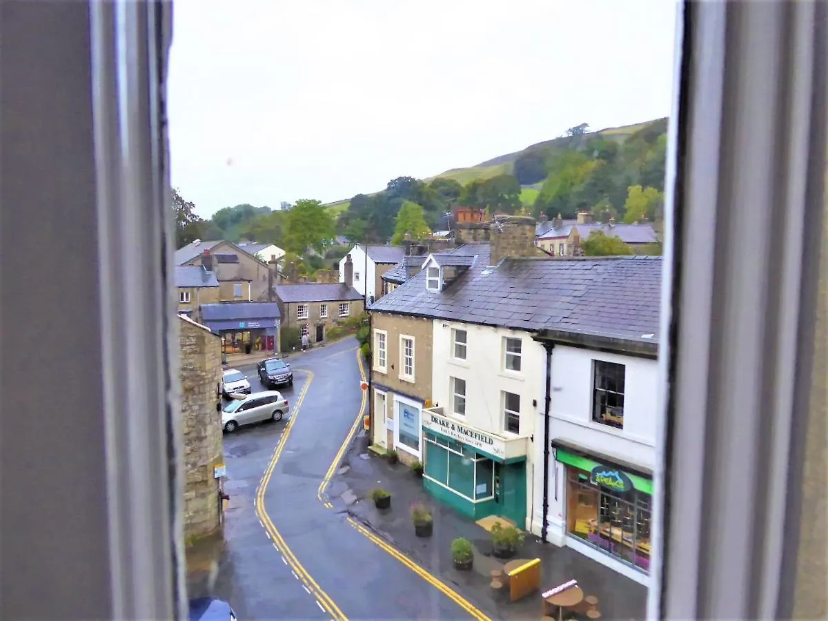 Town Hall Lofts, Settle Apartment